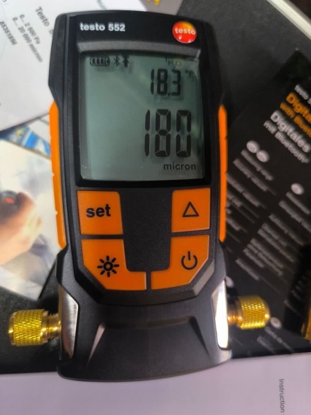 گیج وکیوم دیجیتال تستو Testo 552
