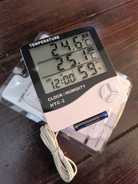 دماسنج و رطوبت سنج دیجیتال اچ تی سی مدل HTC-2