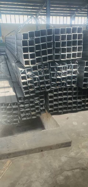 فروش انواع مقاطع اهنی و استیل اهن الات فورج